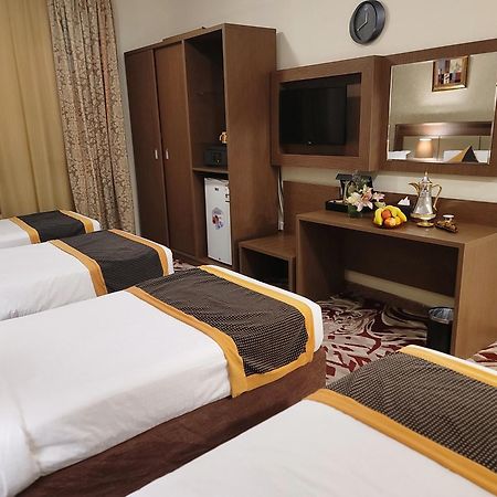 Qasr Al Ansar Golden Tulip Hotel Medina Eksteriør billede