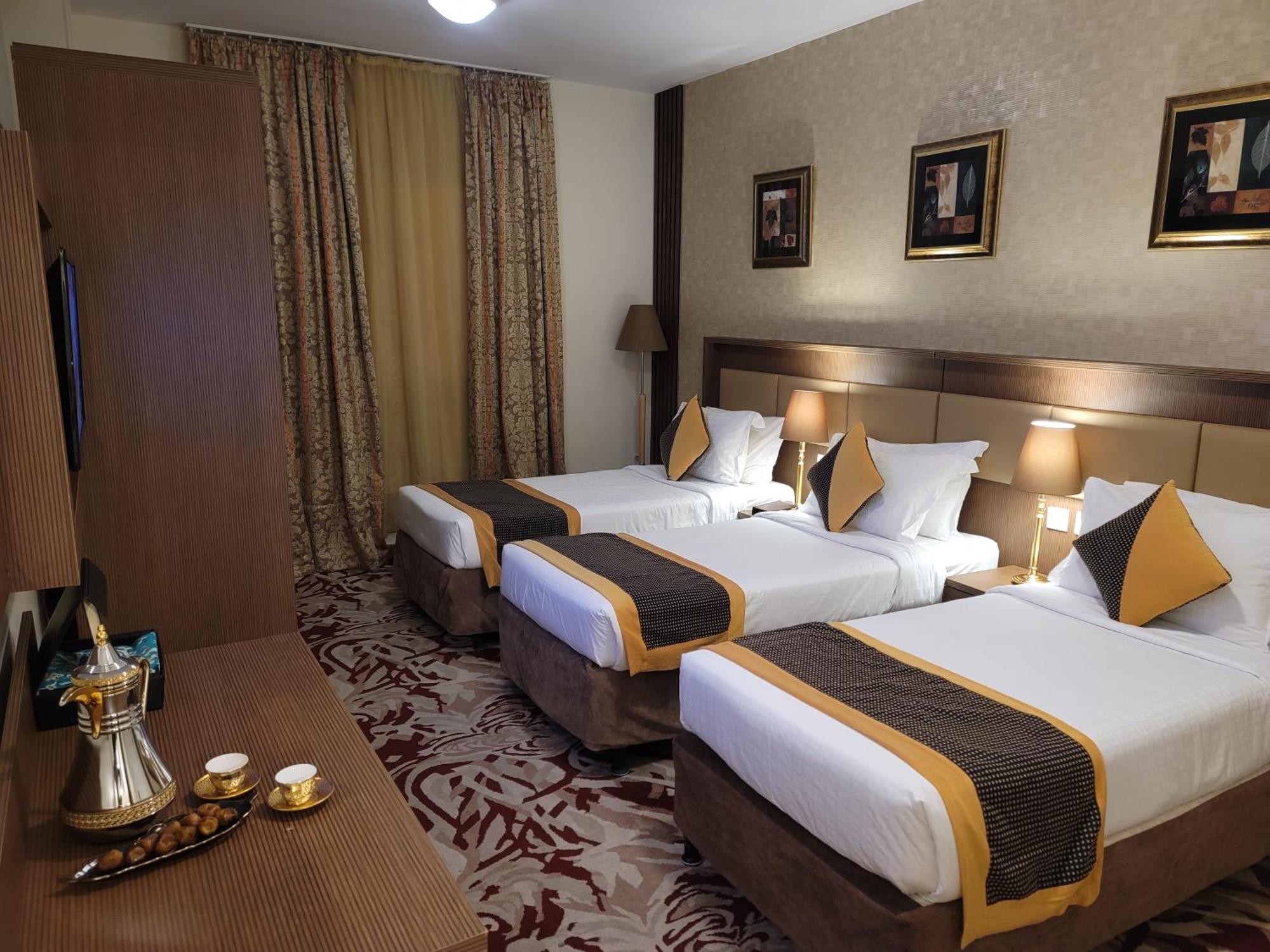 Qasr Al Ansar Golden Tulip Hotel Medina Eksteriør billede