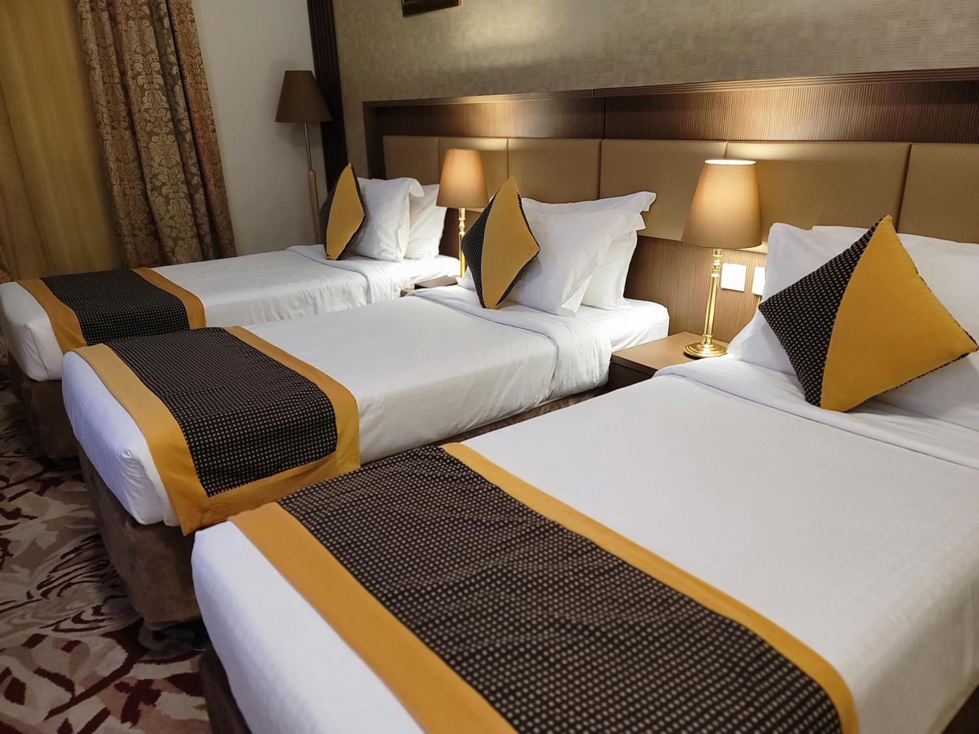 Qasr Al Ansar Golden Tulip Hotel Medina Eksteriør billede