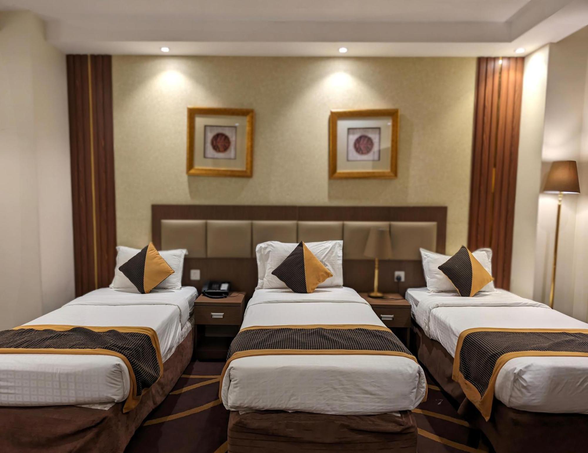 Qasr Al Ansar Golden Tulip Hotel Medina Eksteriør billede