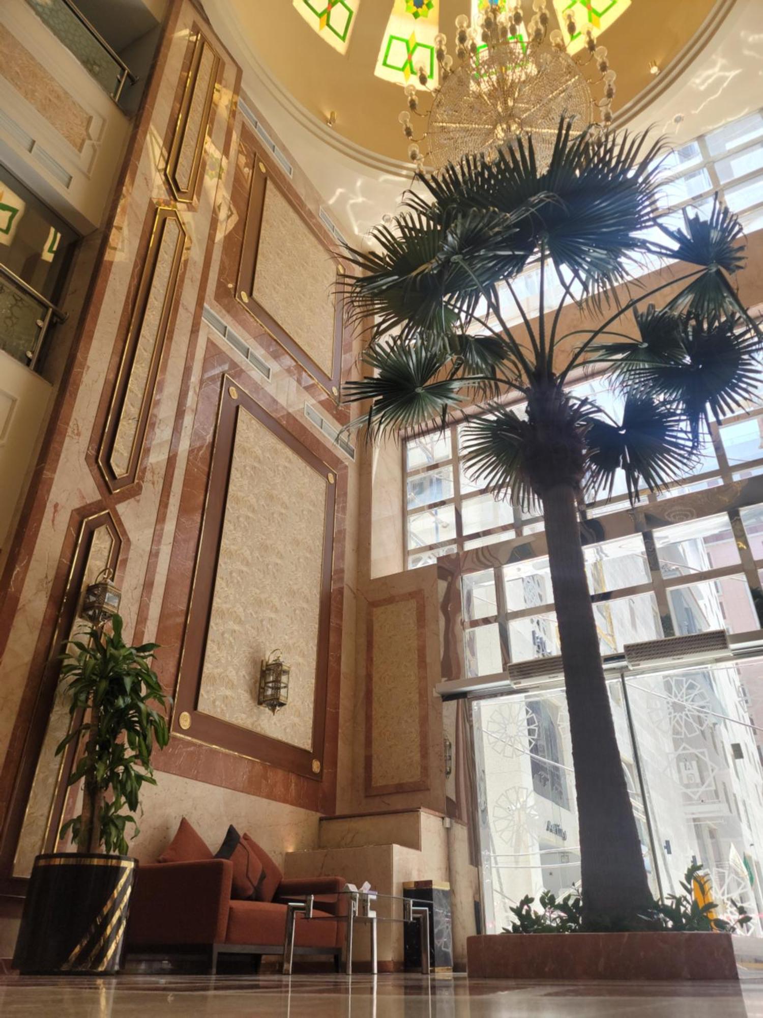Qasr Al Ansar Golden Tulip Hotel Medina Eksteriør billede