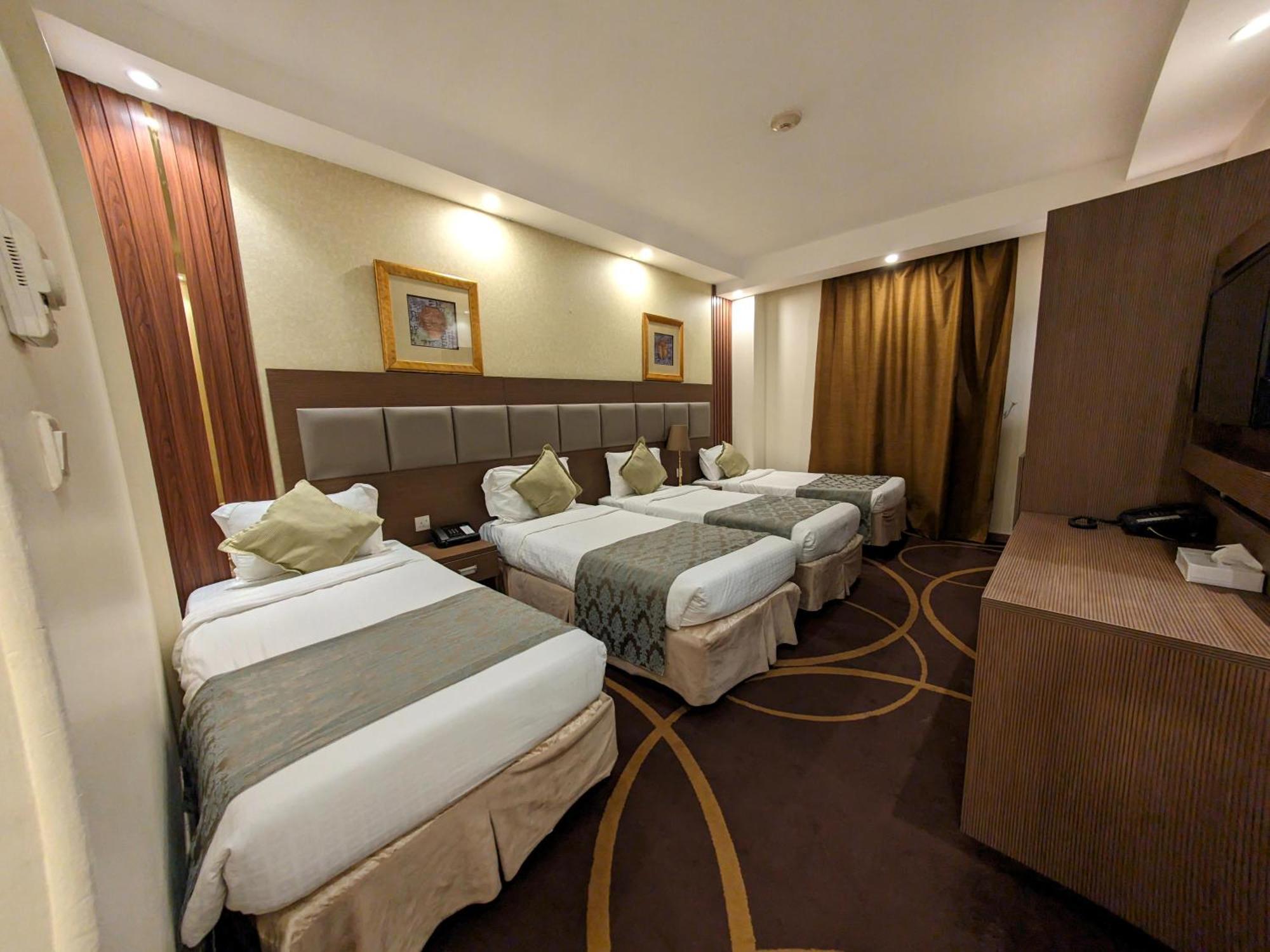 Qasr Al Ansar Golden Tulip Hotel Medina Eksteriør billede