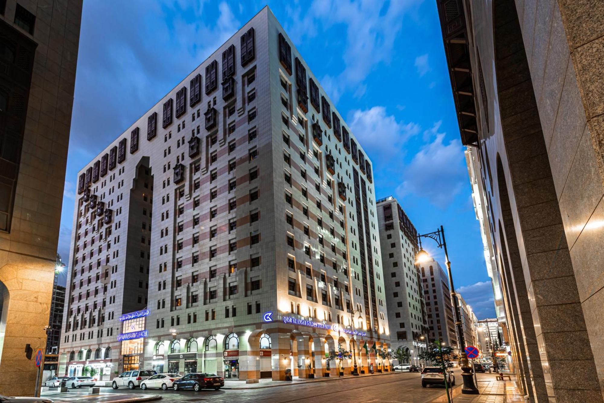 Qasr Al Ansar Golden Tulip Hotel Medina Eksteriør billede